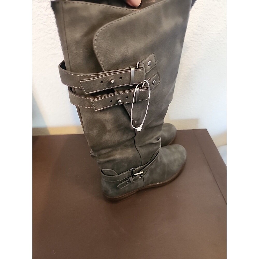 XOXO Womens Size 8 Army Green Tall Riding Boots Knee High Fashion Booties 8M - Picture 2 of 7